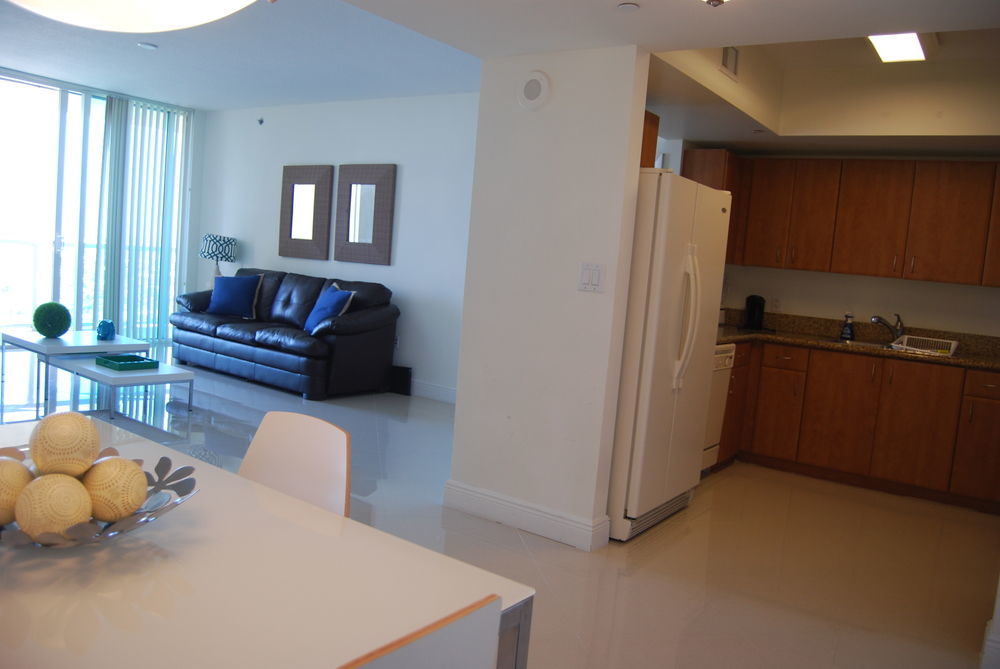 Churchill Suites Miami Brickell - One Broadway מראה חיצוני תמונה