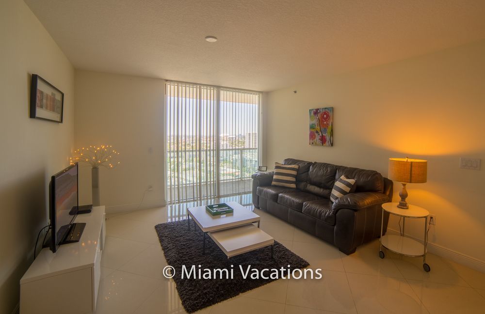 Churchill Suites Miami Brickell - One Broadway מראה חיצוני תמונה