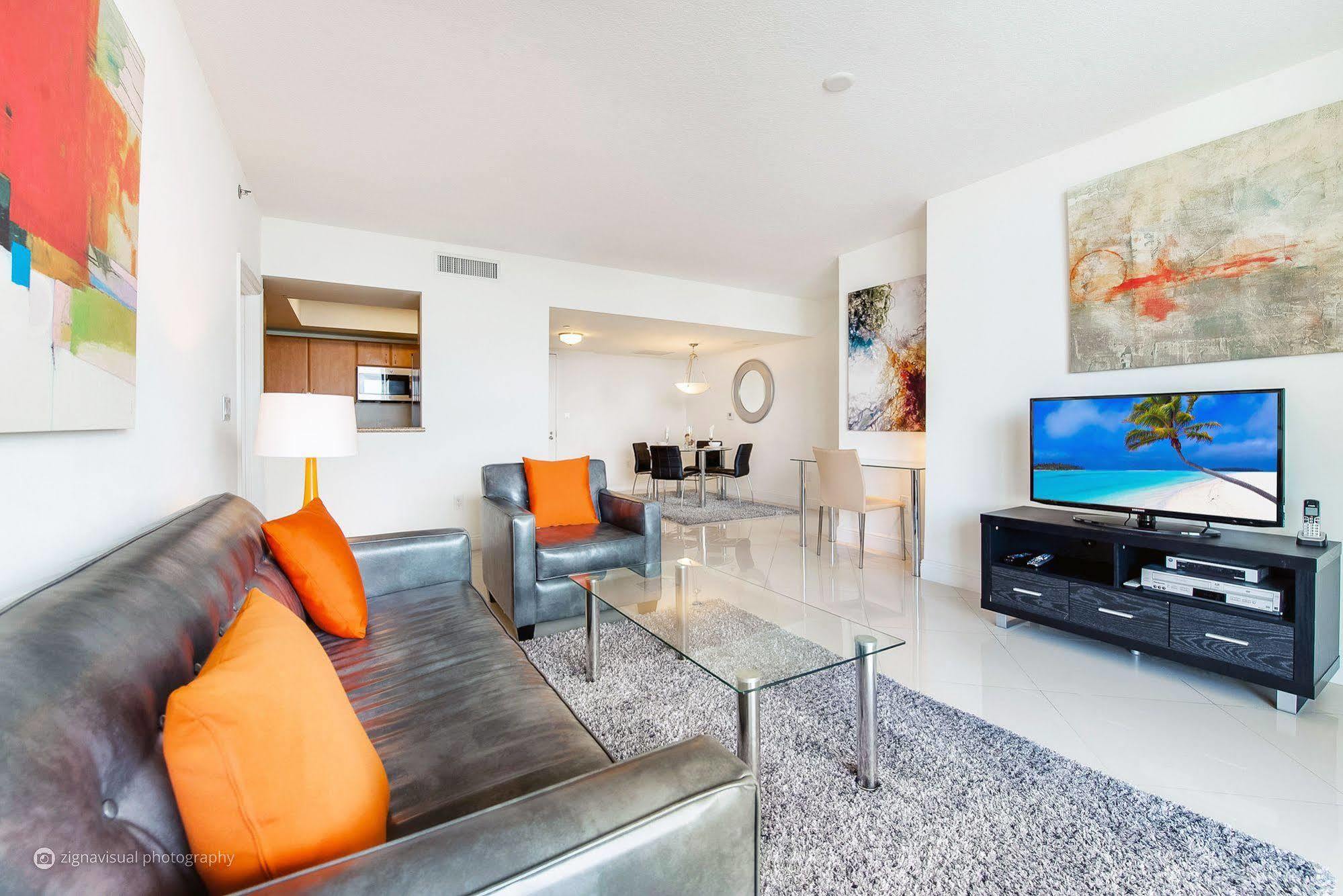 Churchill Suites Miami Brickell - One Broadway מראה חיצוני תמונה