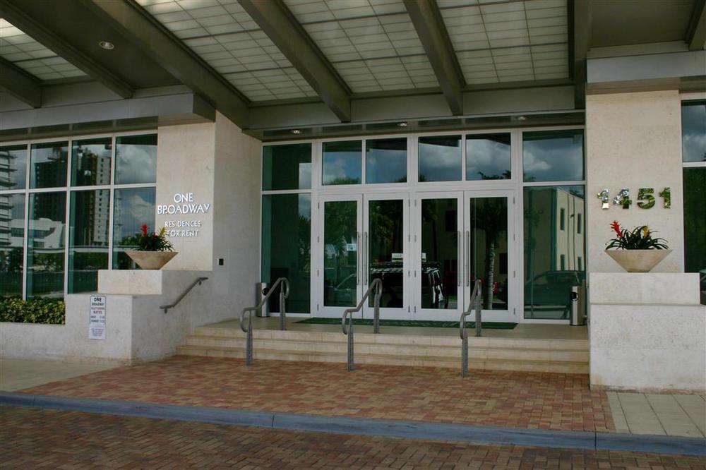 Churchill Suites Miami Brickell - One Broadway מראה חיצוני תמונה